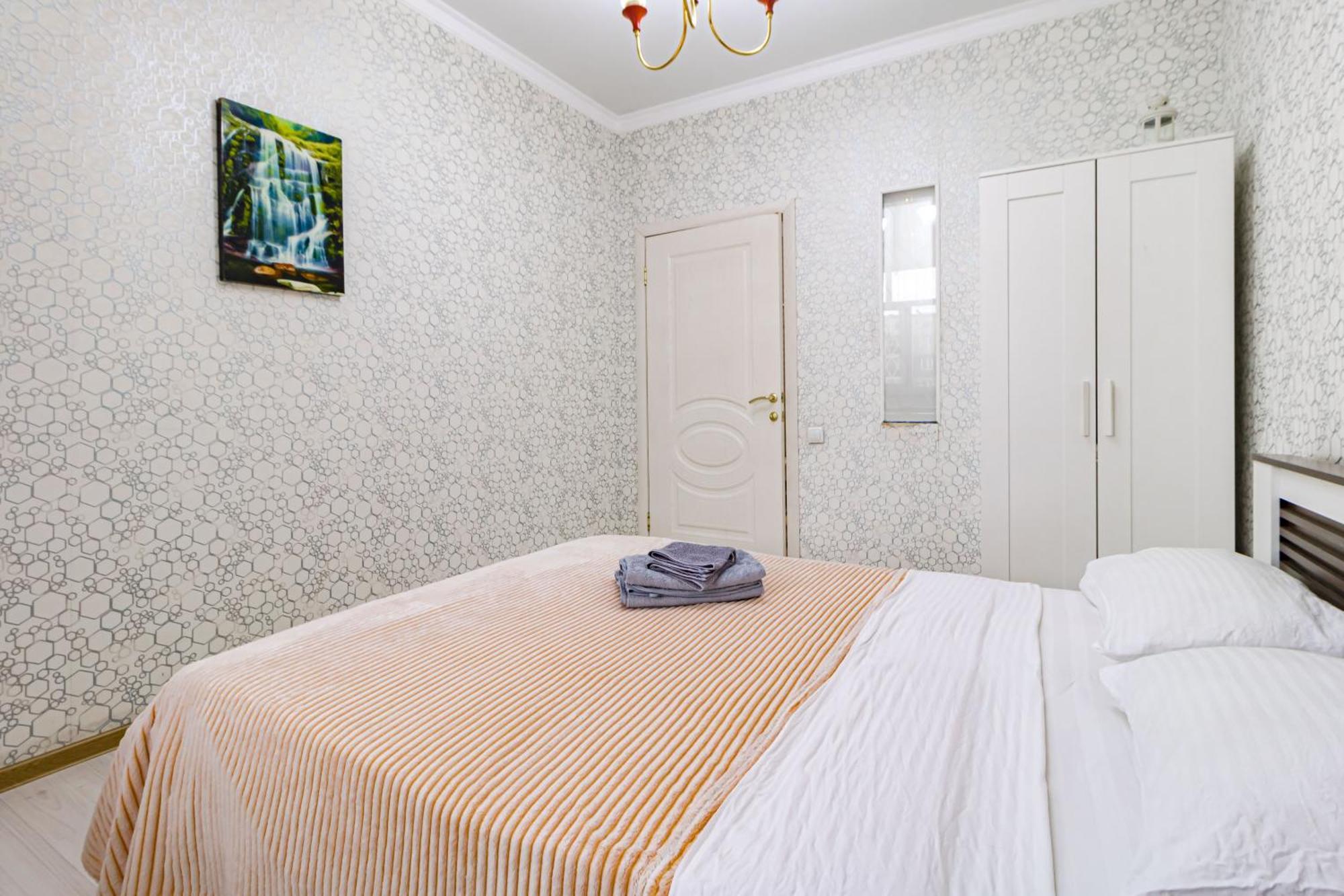 Апартаменты С Видом На Город Pavlodar Exterior photo